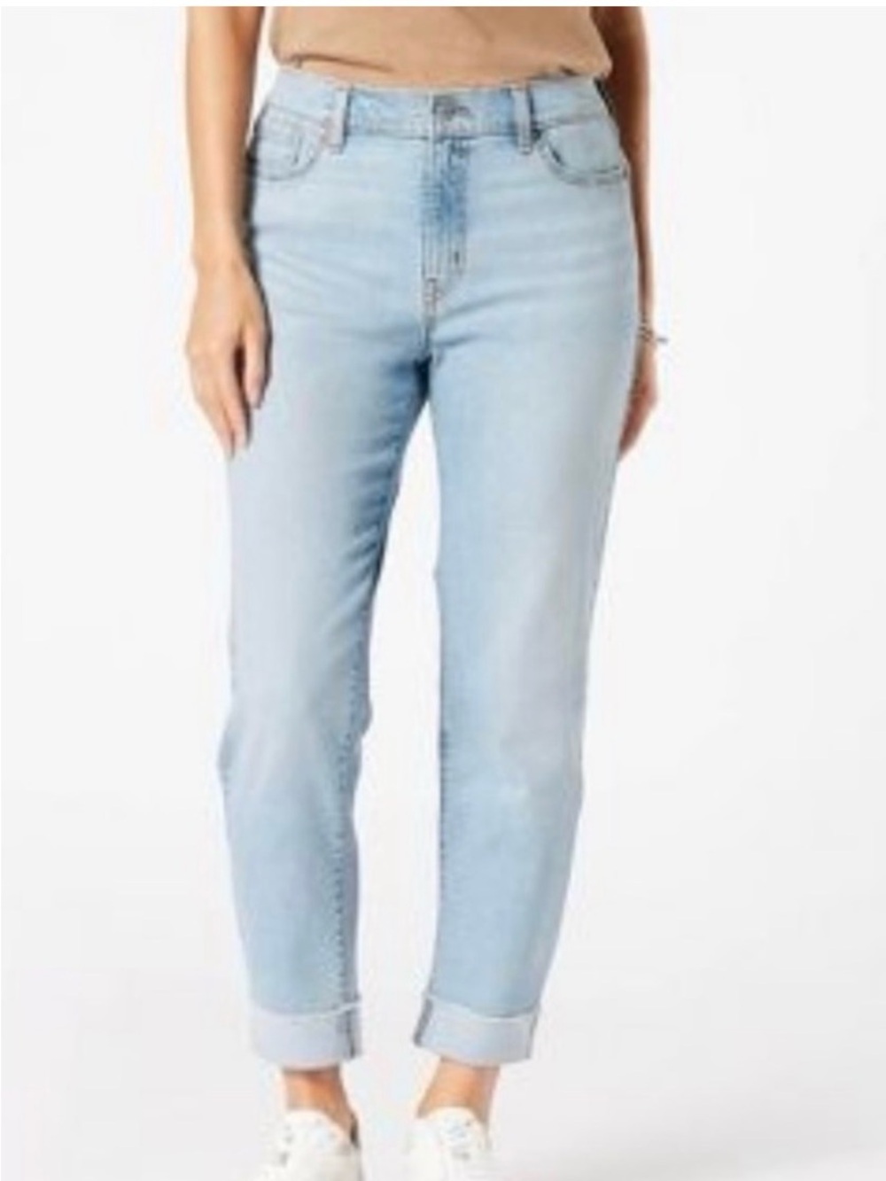 Denizen by Levi's Women's Light Wash Boyfriend Jeans